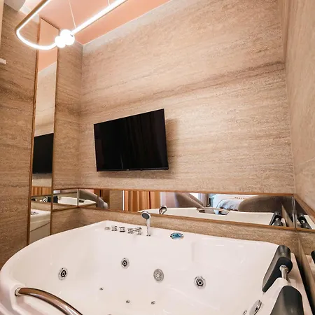 Ambasador 4* Durrës