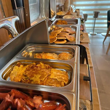 Ambasador Hotel