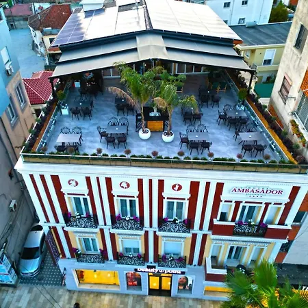 Ambasador Hotel